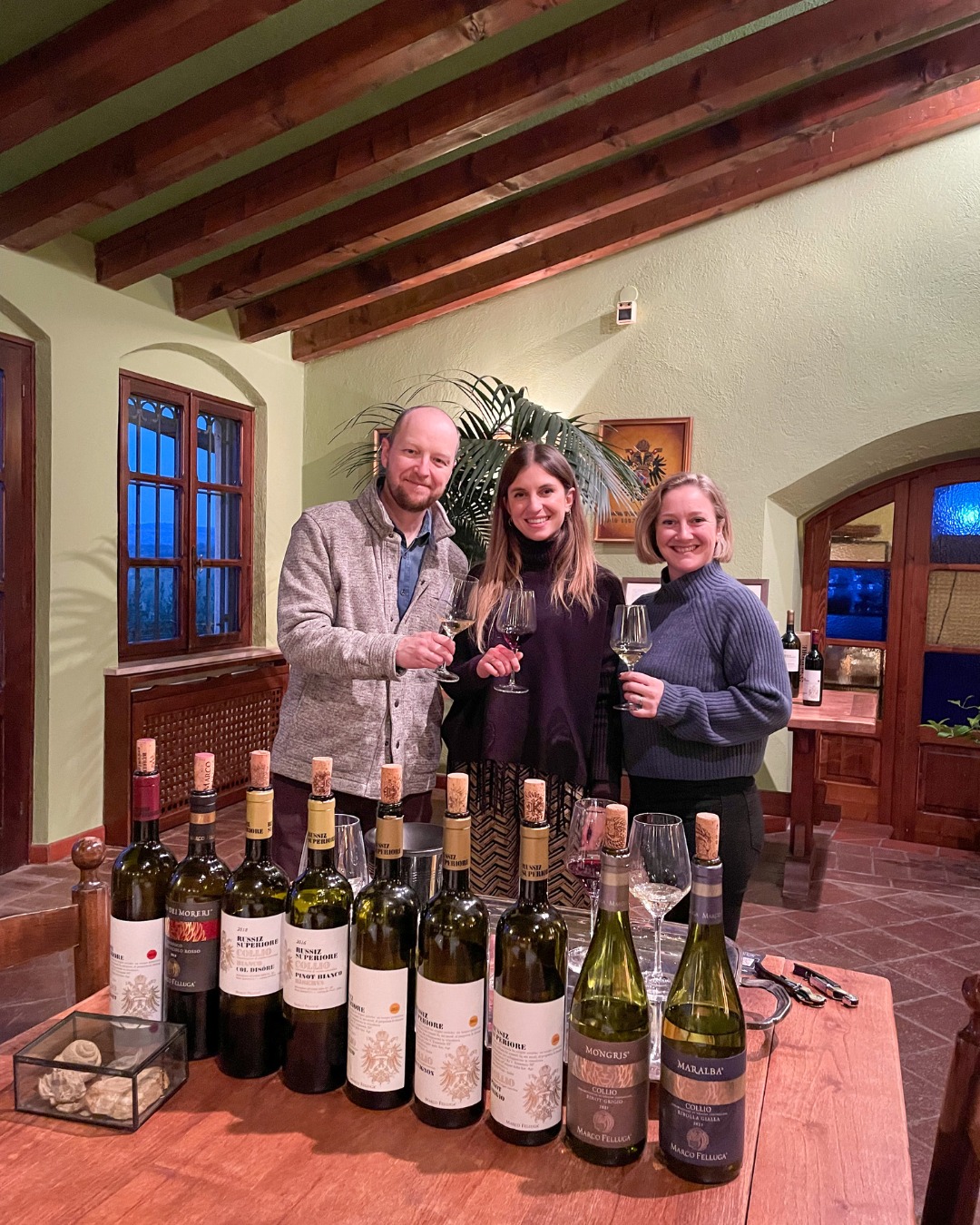 Opening a Bottle at Russiz Superiore